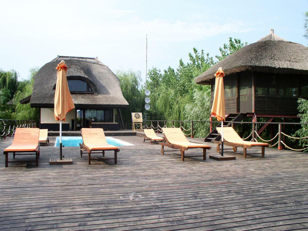Pensiunea Aquavilla Maliuc Экстерьер фото